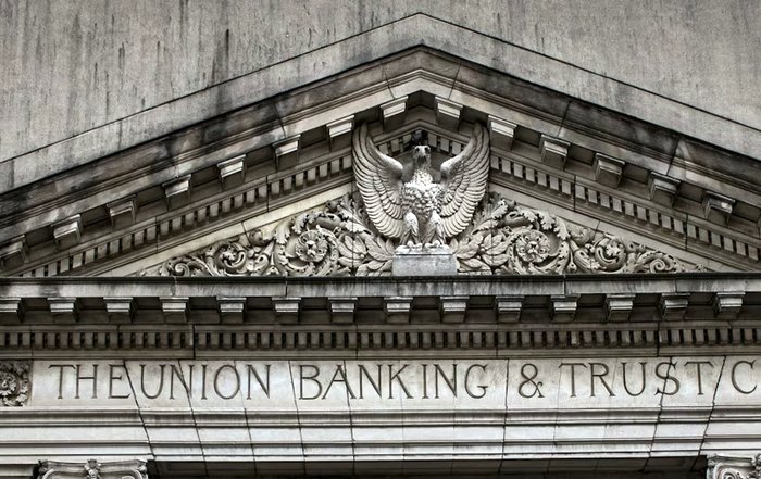 Article Image for Consumer Expectations Redefine Banking Relationships